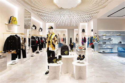 versace xxxl|Women's Designer & Luxury Clothing .